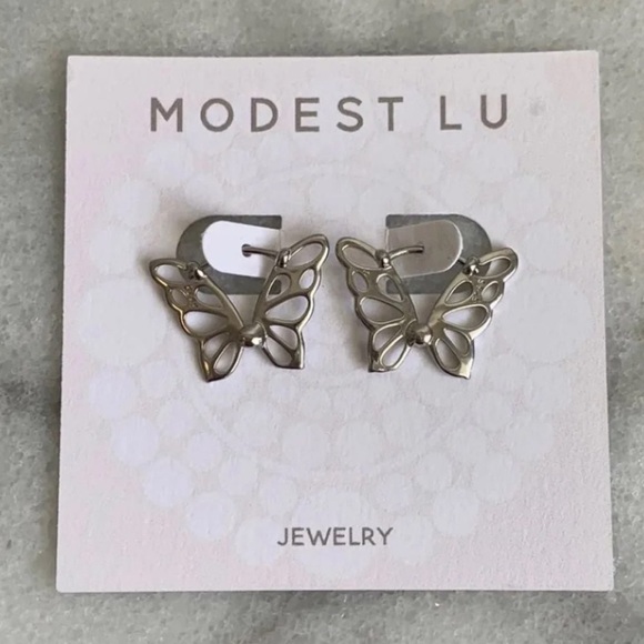 COPY - Sterling Silver Butterfly Wing Hoop Earrings Brand New - Picture 4 of 5